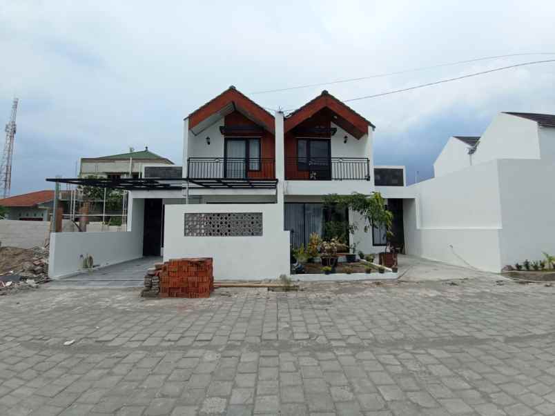 dijual rumah tlogo prambanan klaten