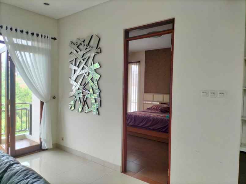 dijual rumah villa dago pakar resort bandung