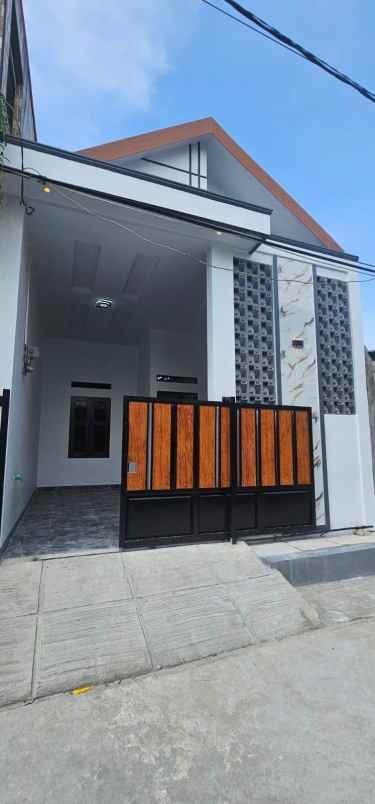 dijual rumah villa gading harapan bekasi