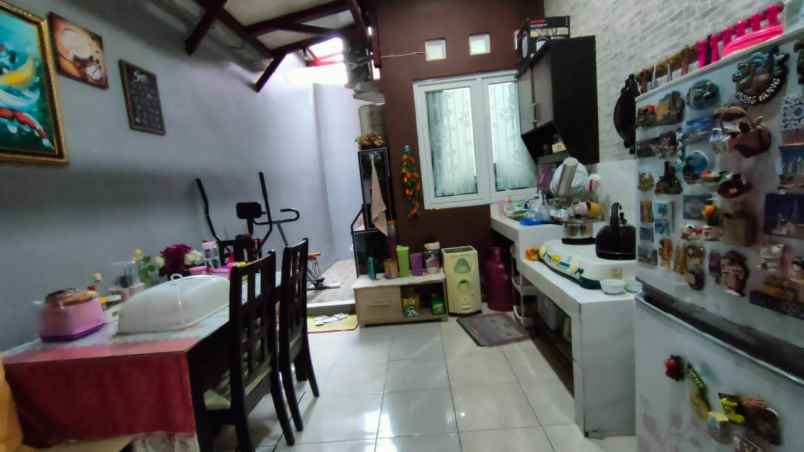 dijual rumah wedomartani