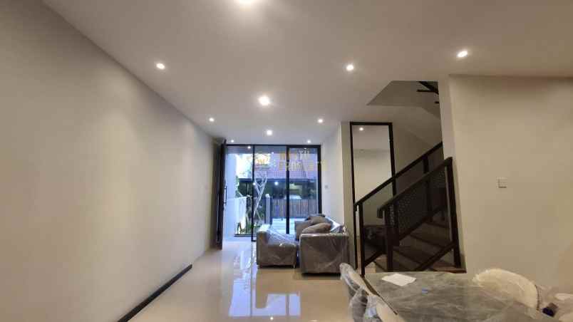 dijual rumah wedomartani maguwoharjo