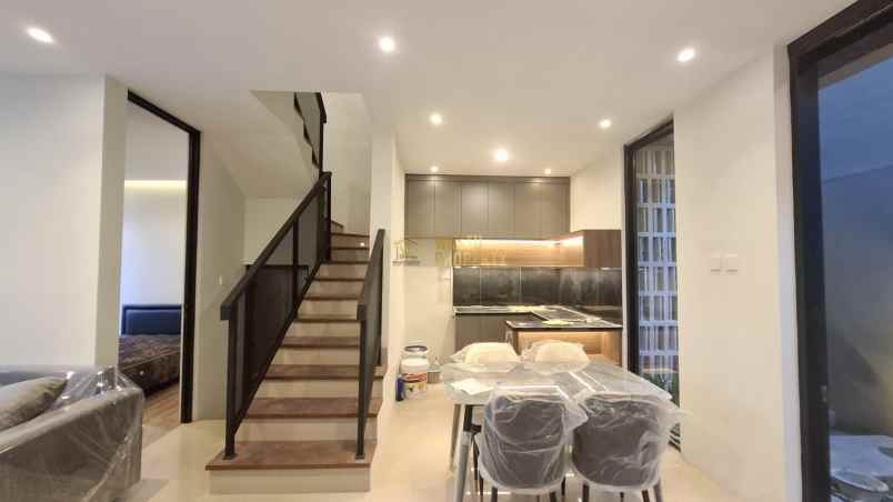 dijual rumah wedomartani maguwoharjo