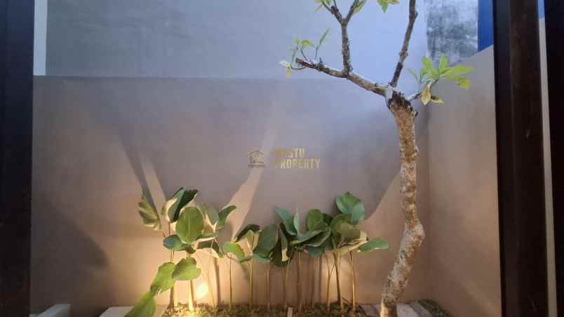 dijual rumah wedomartani maguwoharjo