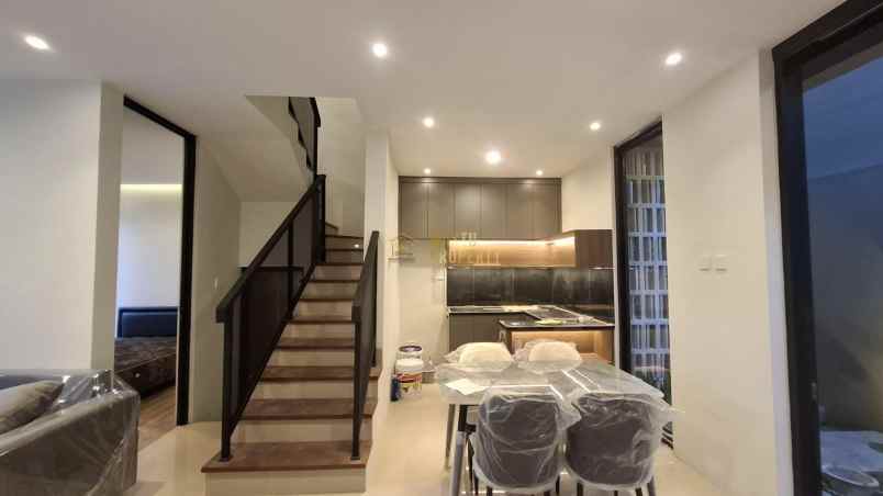 dijual rumah wedomartani maguwoharjo