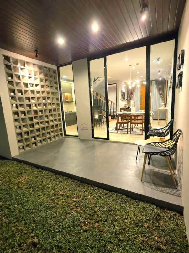 dijual rumah wedomartani ngemplak