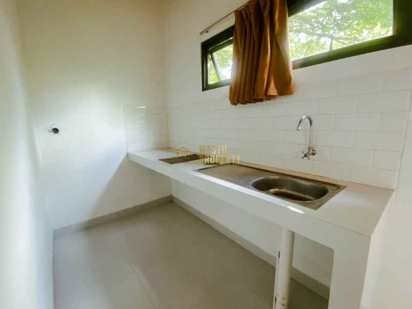 dijual rumah wirokerten