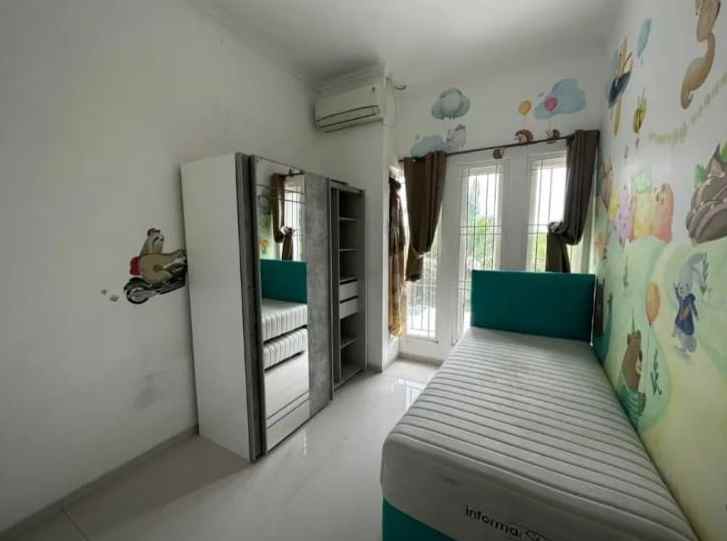 dijual rumah wisata semanggi