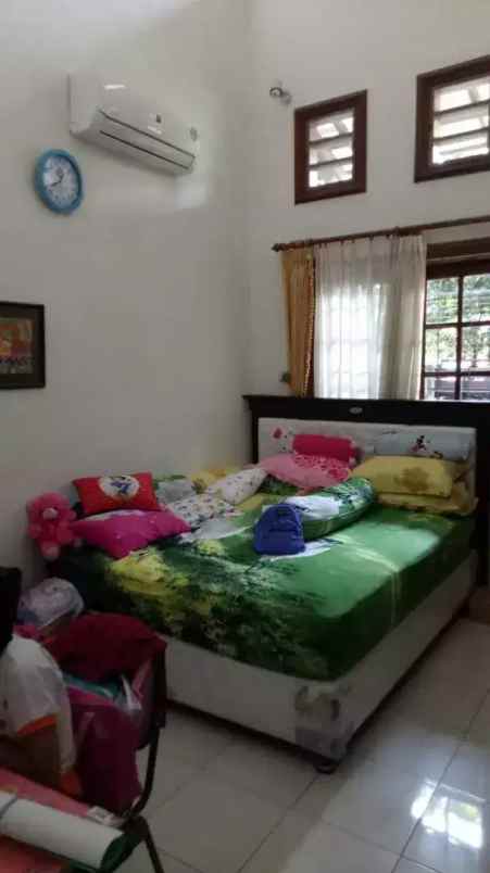 dijual rumah ykp kendang sari jl