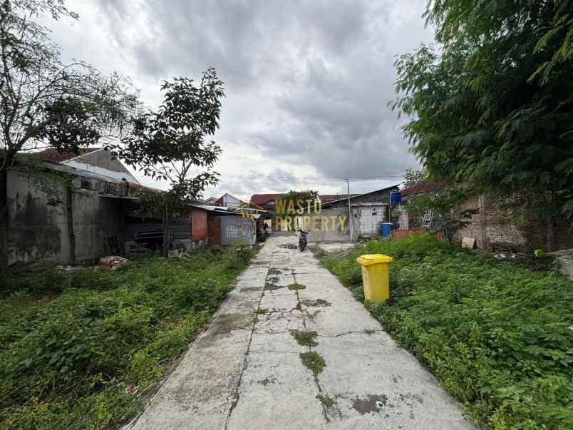 dijual tanah caturtunggal kec depok