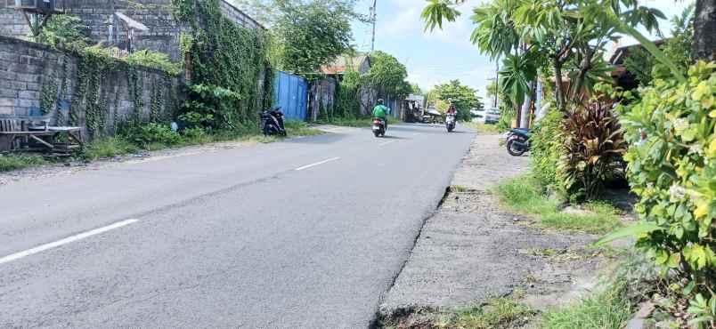 dijual tanah jalan bung tomo gatsu barat