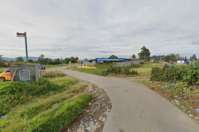 dijual tanah jalan kolam renang