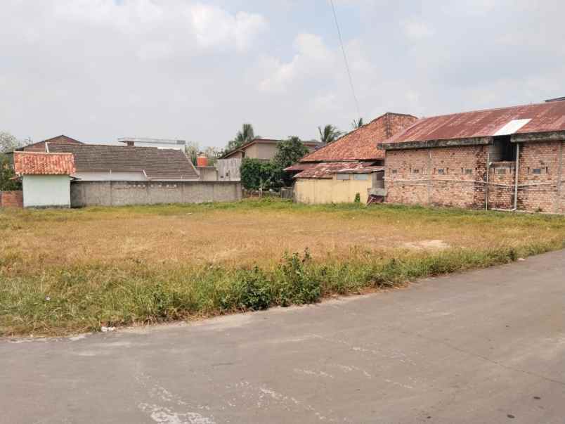 dijual tanah jalan lebong siarang