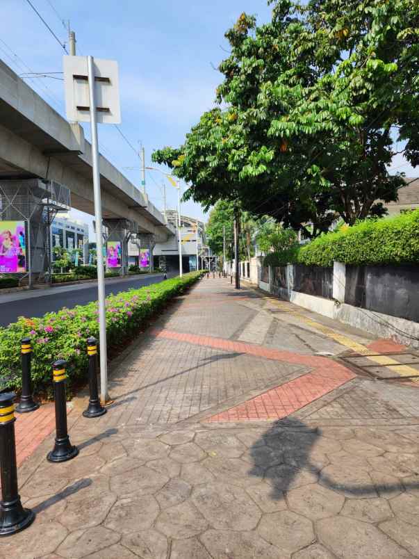 dijual tanah jalan utama kebayoran baru