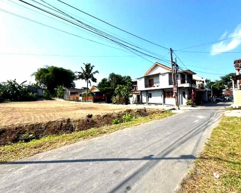dijual tanah jl kabupaten trihanggo