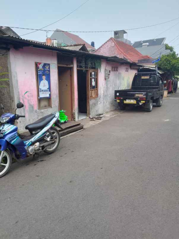 dijual tanah jl komplek kav al duren