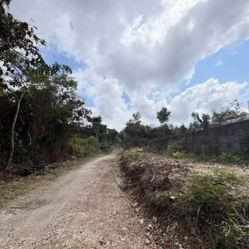 dijual tanah jl toyaning