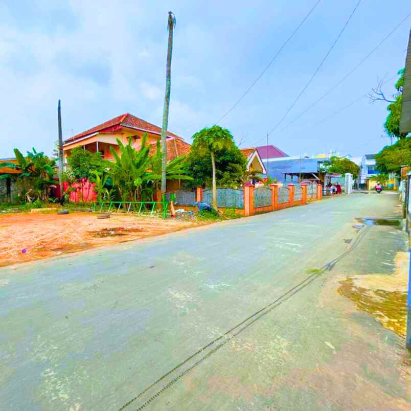 dijual tanah jln pertahanan plaju