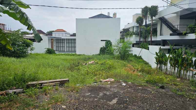 dijual tanah jln tumbak bayuh