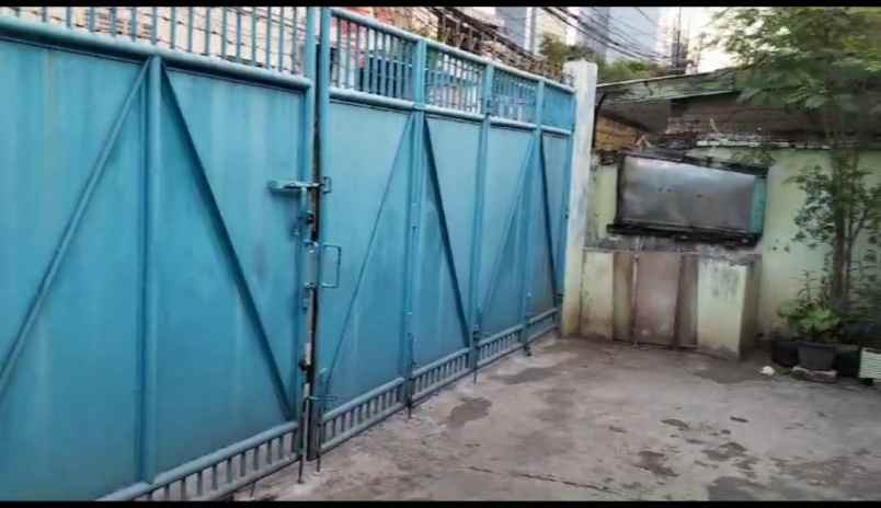 dijual tanah karet kuningan