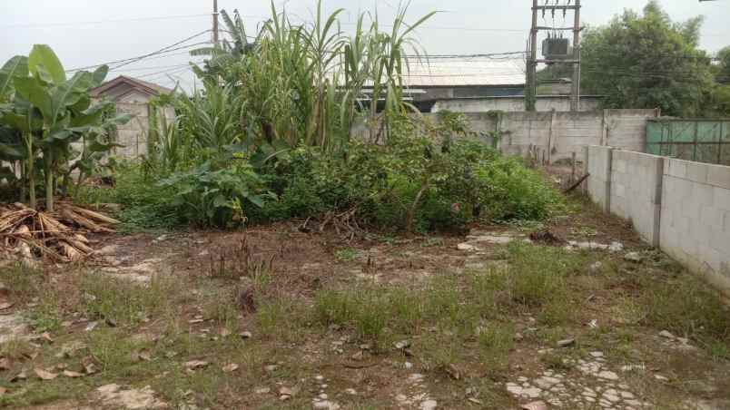 dijual tanah kosong seluas 300 m2