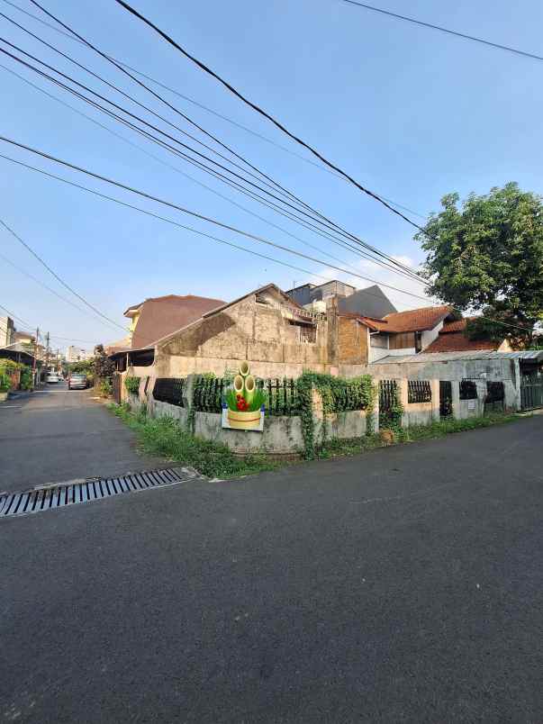 dijual tanah pondok bambu