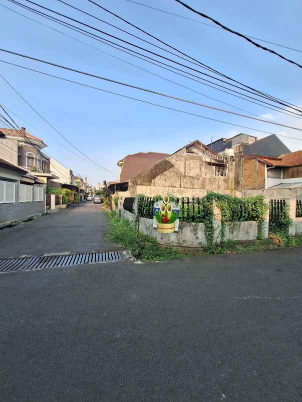 dijual tanah pondok bambu