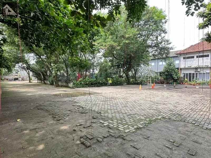 dijual tanah raya condet batu ampar