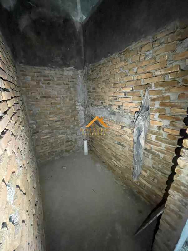 dijual villa komplek sentosa village