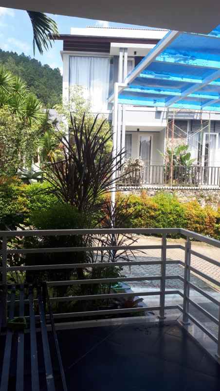 dijual villa kusuma pinus jl abd gani atas