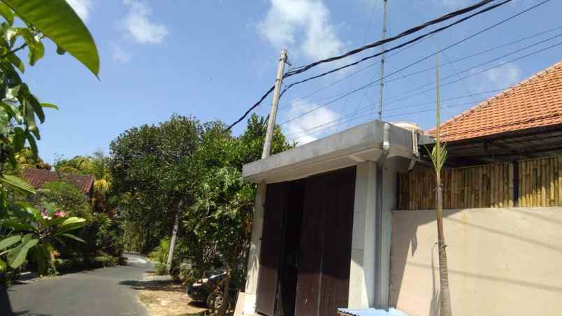 dijual villa pecatu badung bali