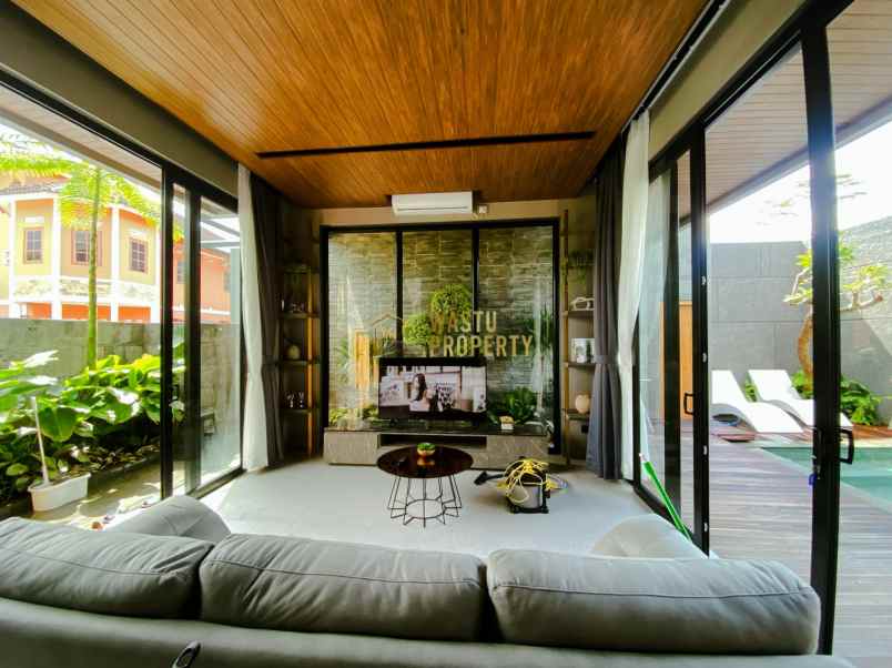 dijual villa sardonoharjo kabupaten