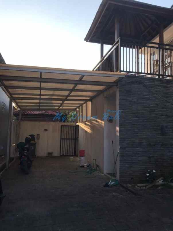 dijual villa ungasan