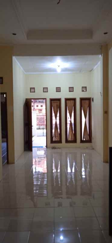 disewa hunian taman harapan baru bekasi c0511