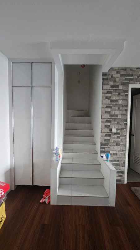 disewakan apartemen apt french walk moi kelapa
