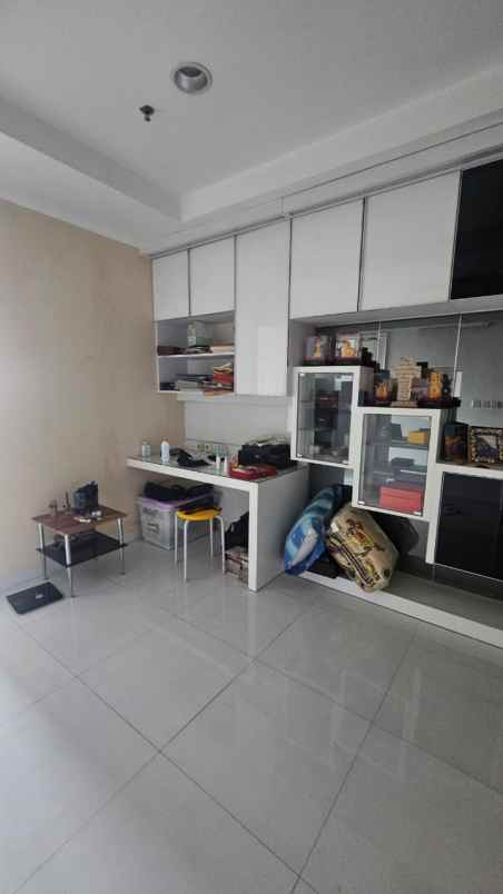 disewakan apartemen apt french walk moi kelapa