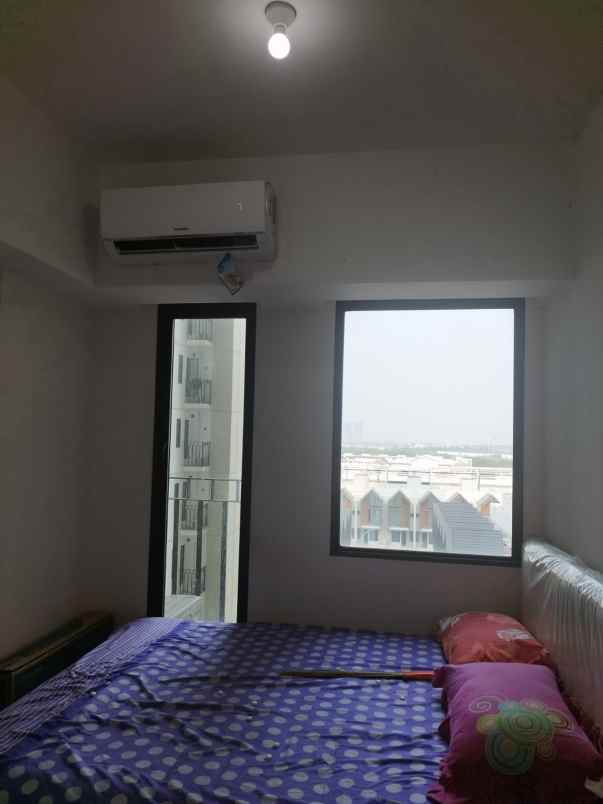 disewakan apartemen osaka riverview pik2