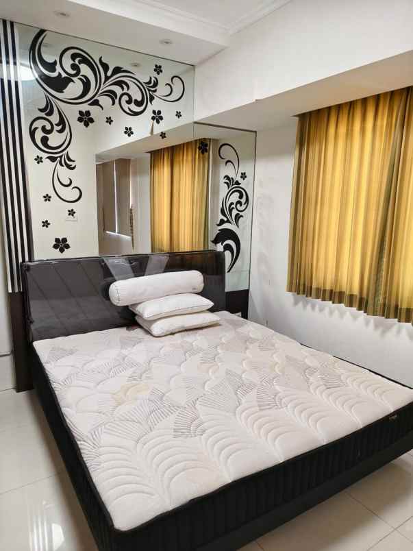 disewakan apartemen waterplace pakuwon indah