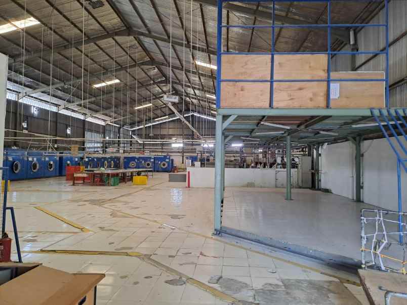 disewakan dijual gudang di kiw semarang