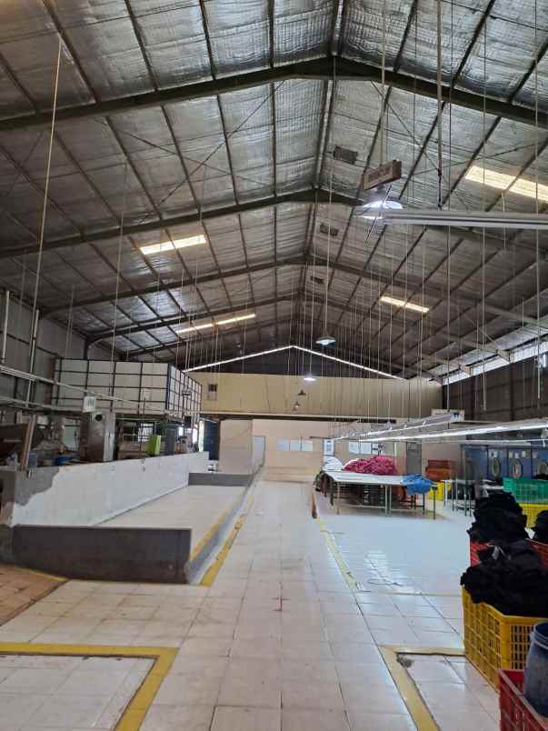 disewakan dijual gudang di kiw semarang