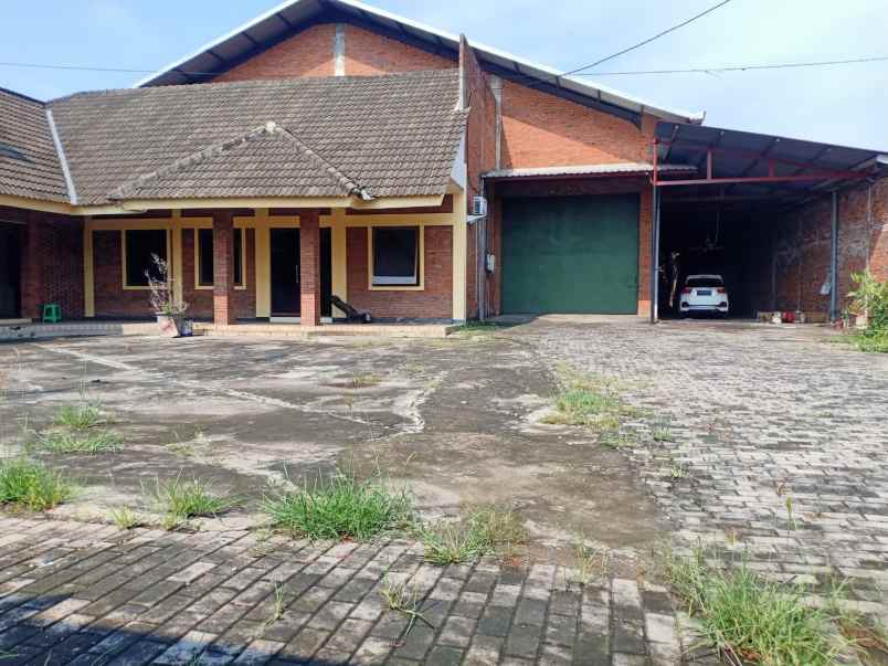 disewakan gudang di mojokerto