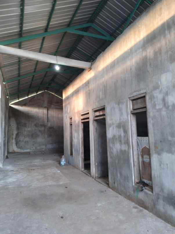 disewakan gudang di tulungagung