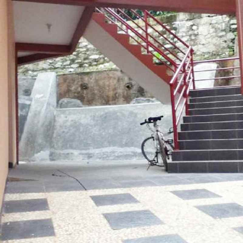 disewakan kost kost umay 12 jl kemang