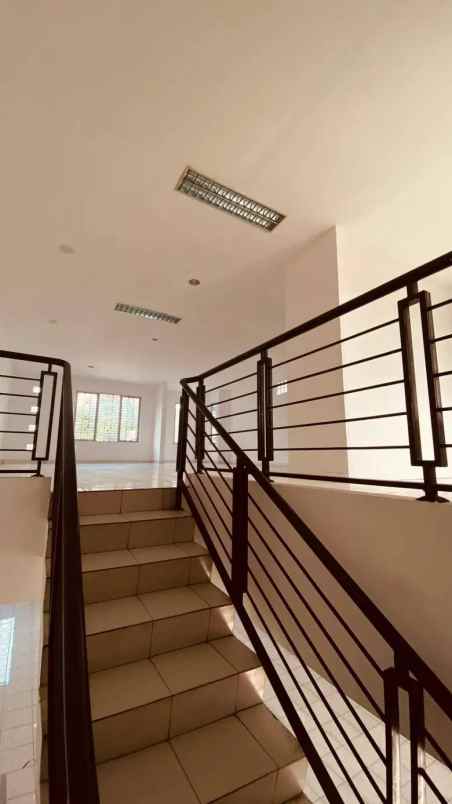 disewakan ruko gudang kantor ciputat