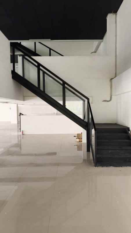 disewakan ruko gudang kantor genteng kali