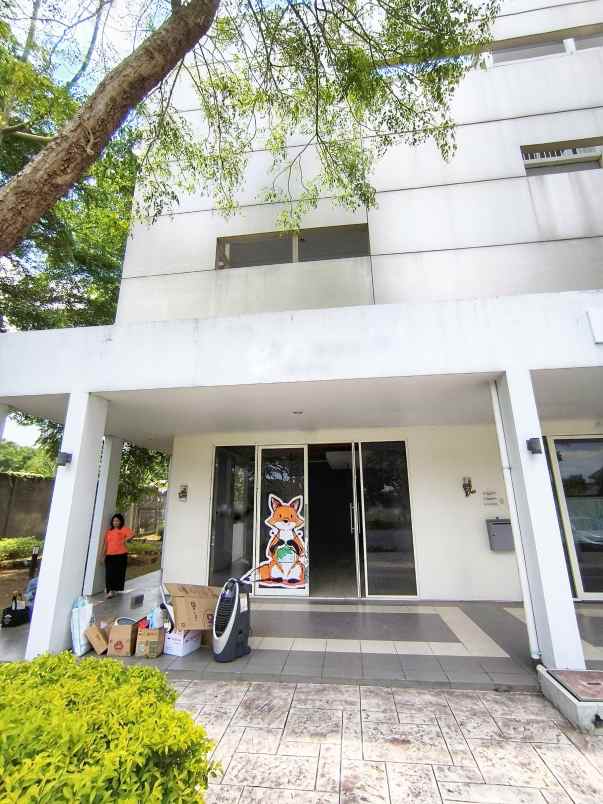 disewakan ruko gudang kantor graha natura sambikerep