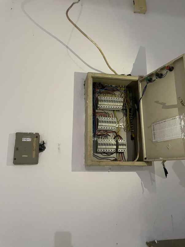 disewakan ruko gudang kantor jemursari