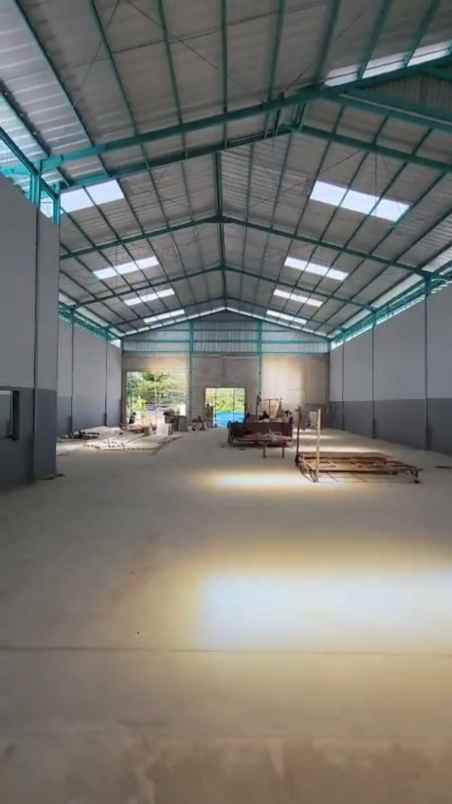 disewakan ruko gudang kantor jl rawa buaya kecamatan