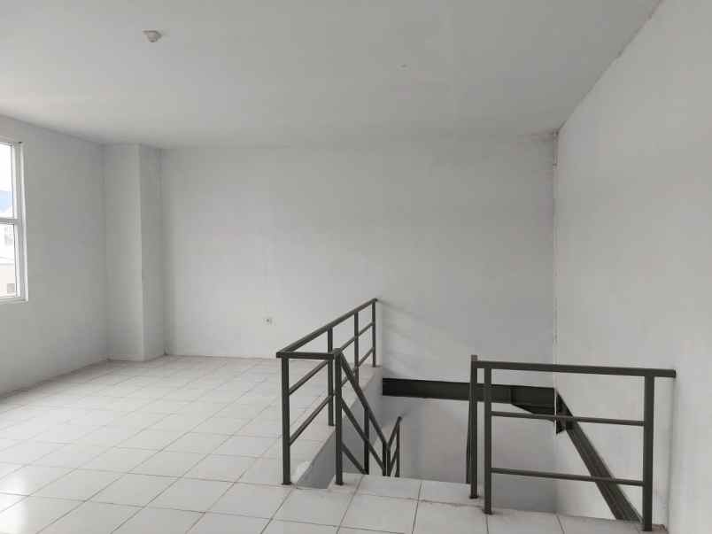 disewakan ruko gudang kantor laksana