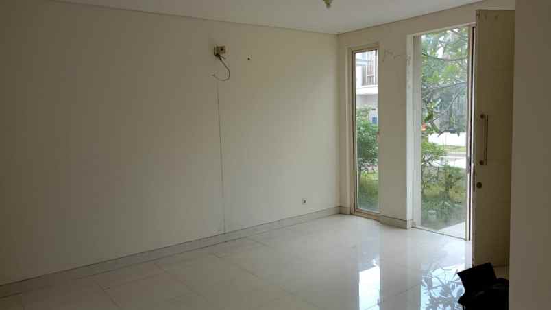 disewakan rumah adelaide grand pakuwon