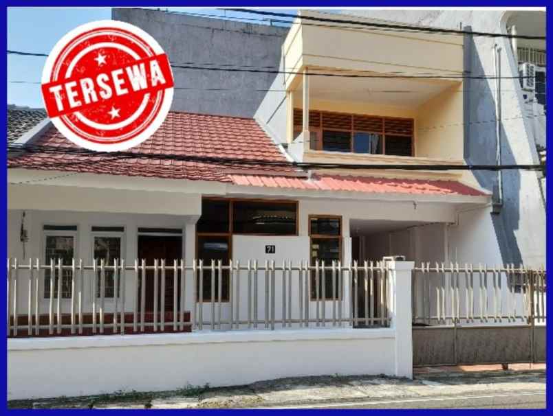 disewakan rumah jalan cmpaka putih barat